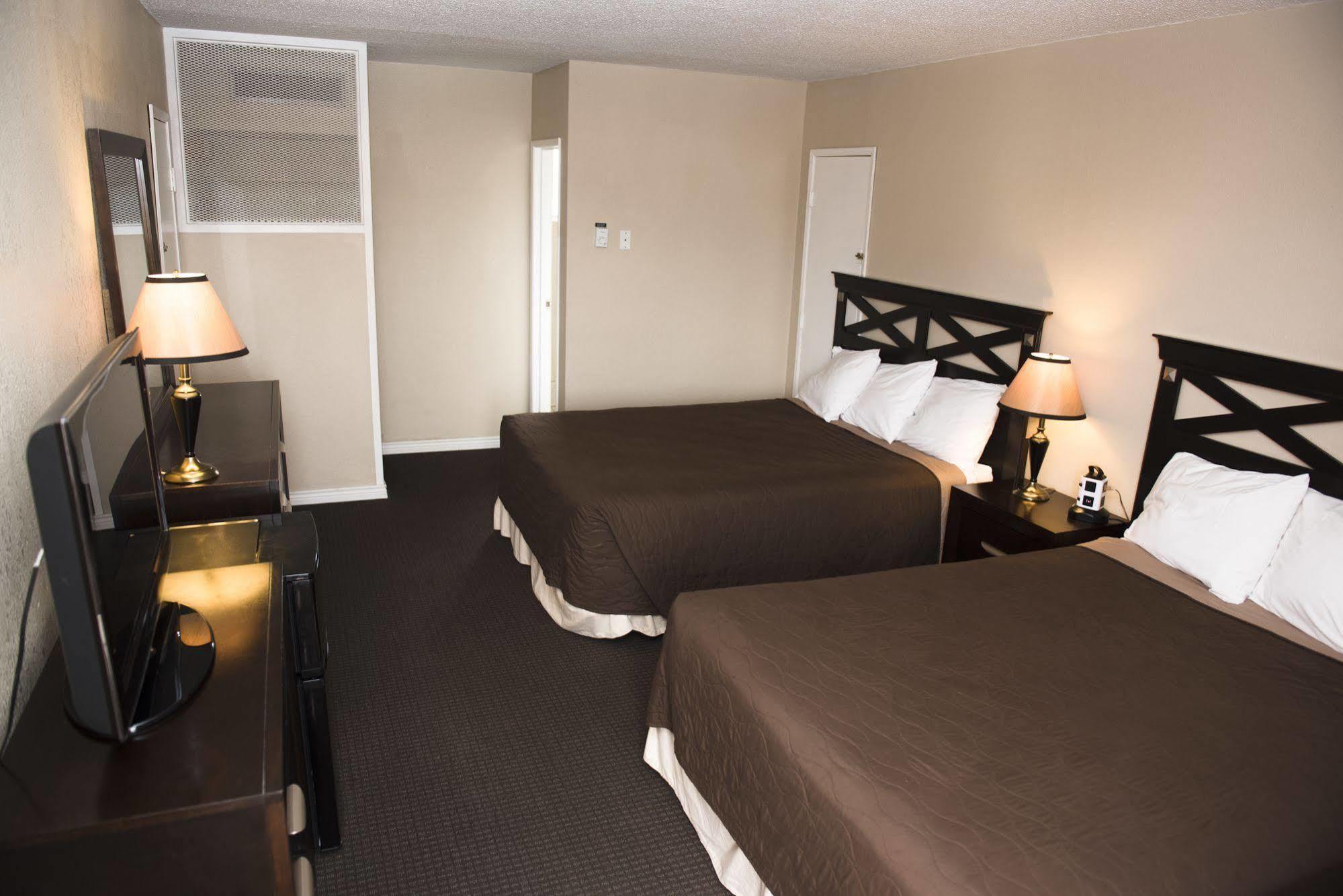 Travel Inn ララミー エクステリア 写真